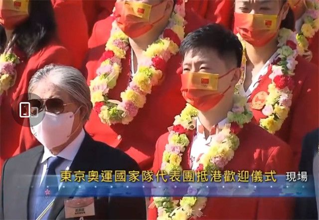 在今天建党100周年这个非常重要的日子里，我们缅怀先烈，下定决心为我们国家美好的未来去努力，感谢我们党，作为一名党员，非常荣幸，非常自豪